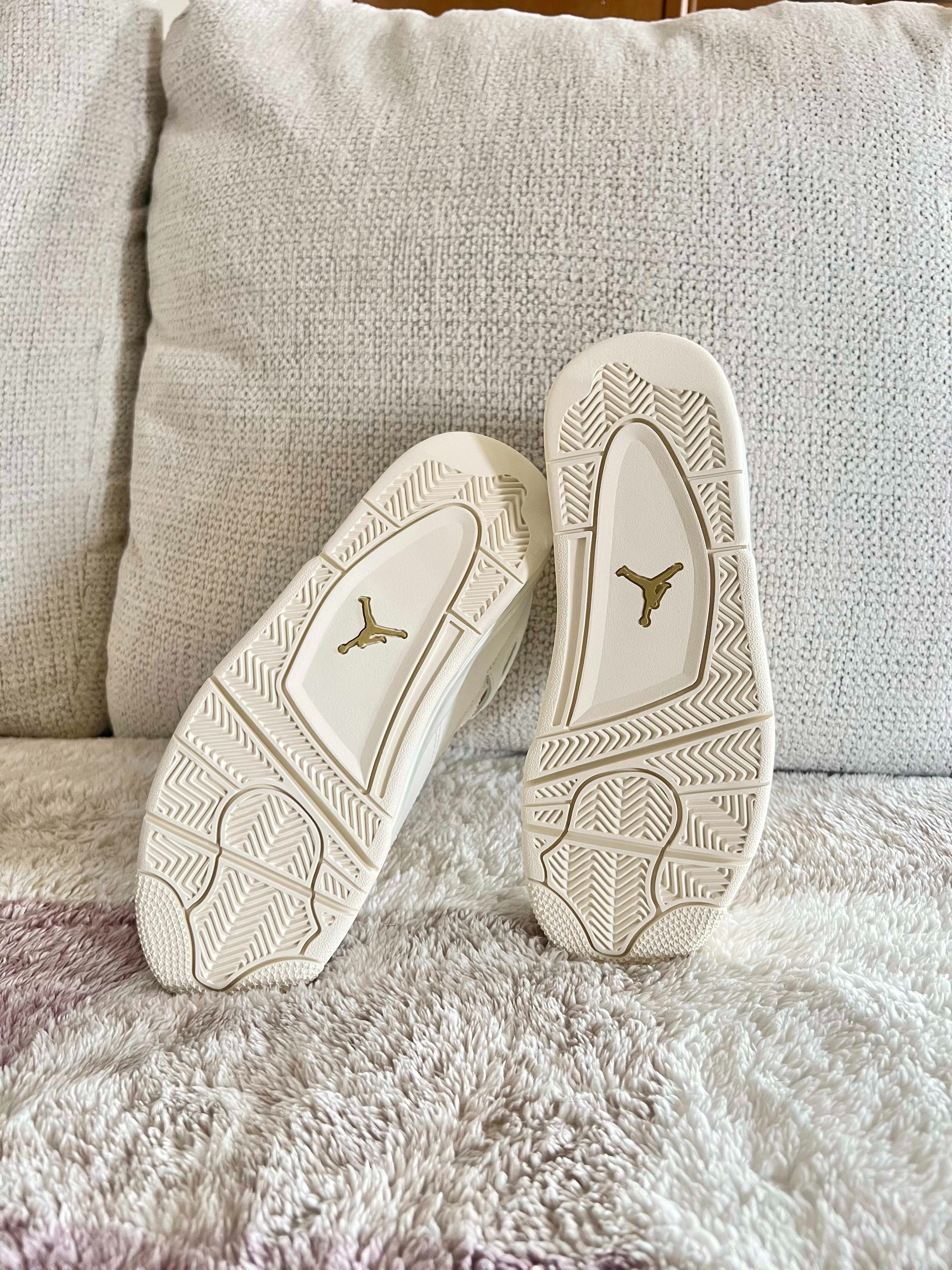 Jordan 4 Metallic Gold