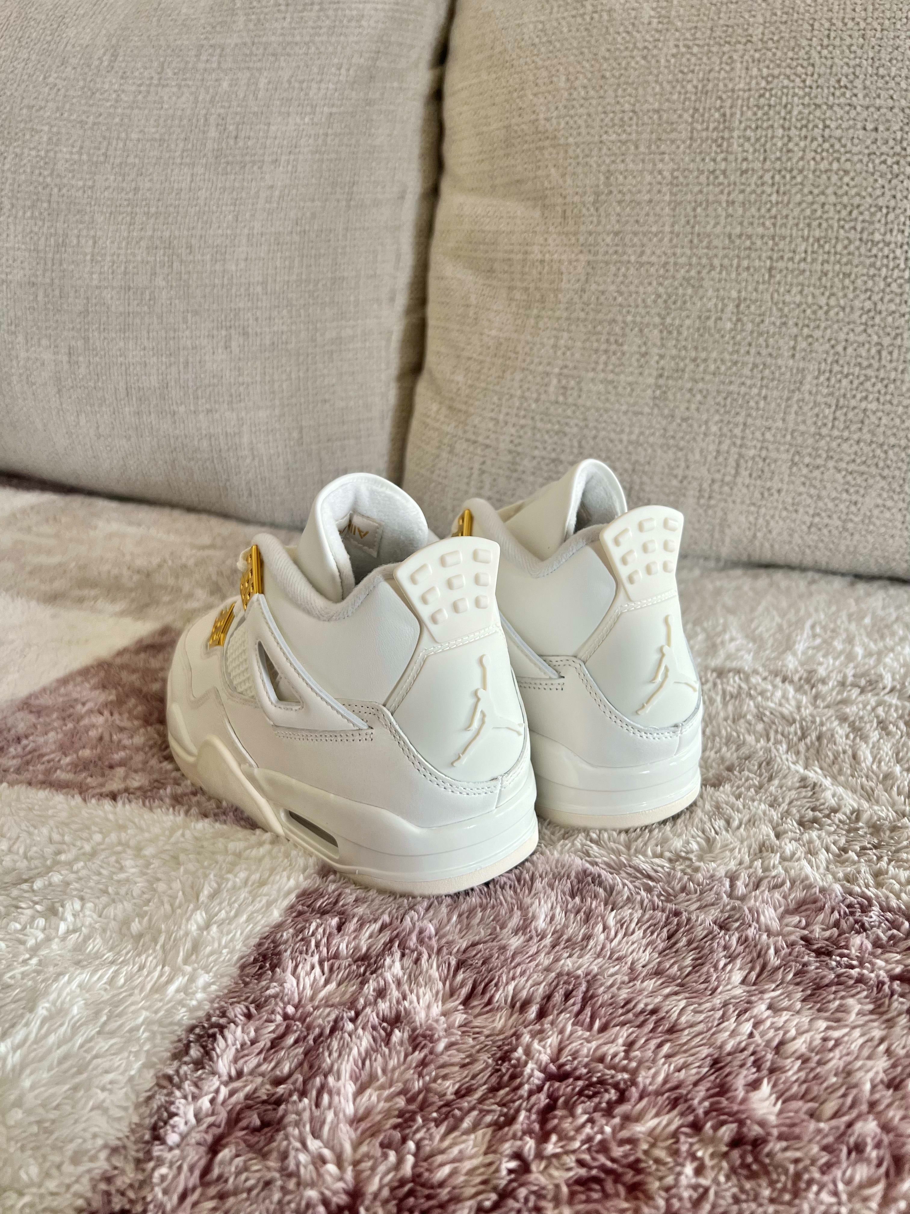 Jordan 4 Metallic Gold